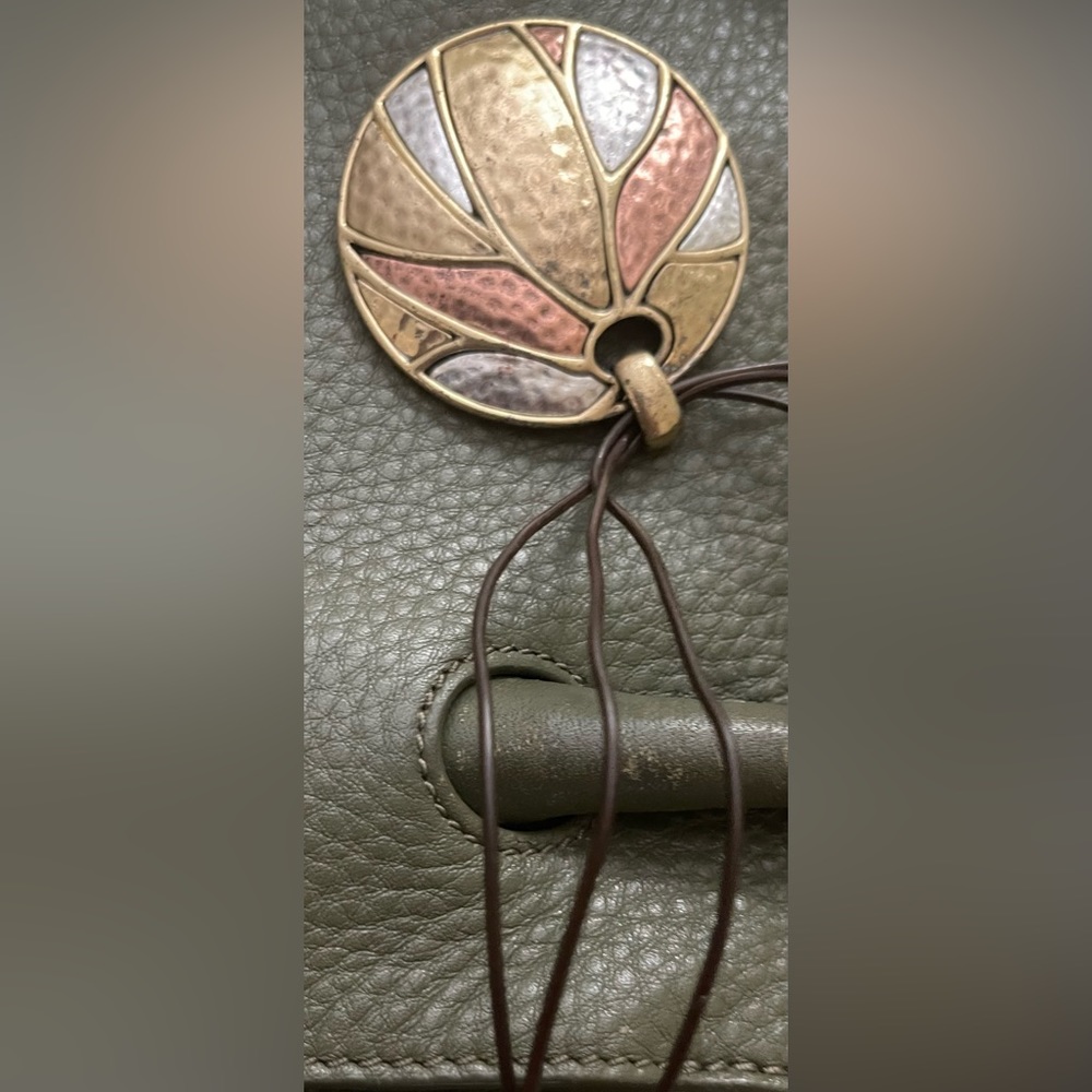 🔴 necklace with 3 strand leather chain. 16.5 -19.5” - Picture 4 of 4